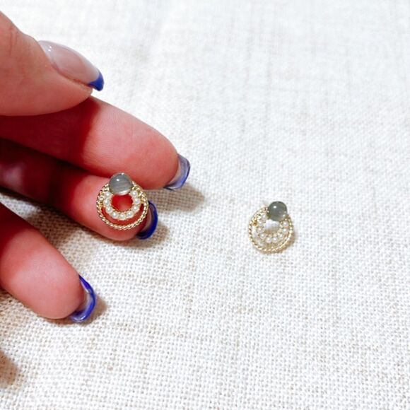 Pearl decor stud earrings N178 - Picture 4 of 6